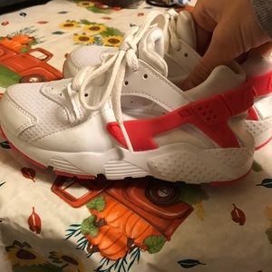 Huarache girl shoes